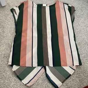 NWOT Shein Handkerchief Knotted Blouse